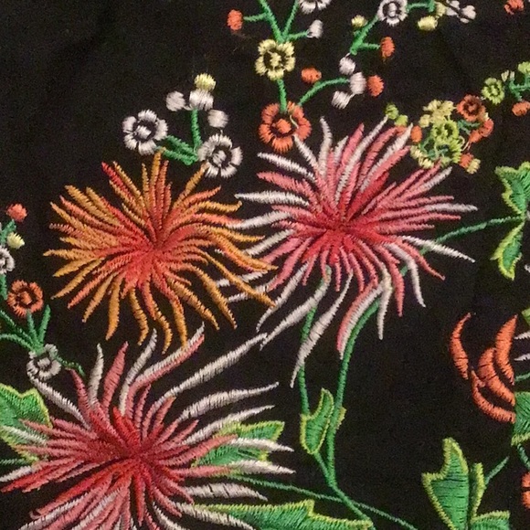 - Johnny Was, beautifully embroidered blazer - very good condition- size s… - Picture 4 of 6